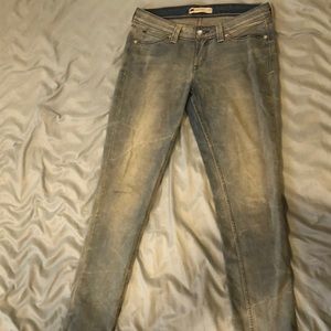 Women’s Levi’s